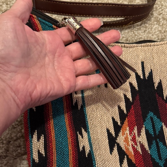 Southwestern Patterned Shoulder or Crossbody Bag - Picture 3 of 4
